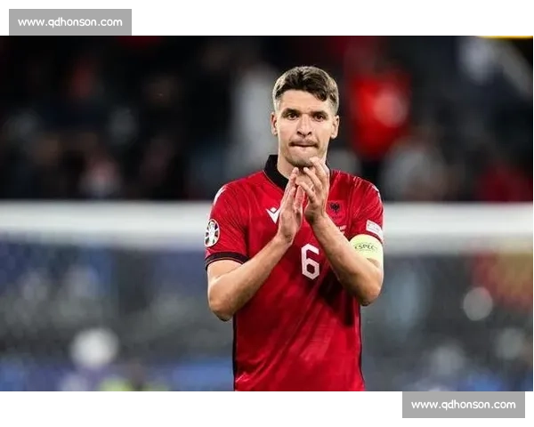 迪马济奥：亚特兰大 2000 万欧截胡热那亚 17 岁左后卫阿哈诺尔