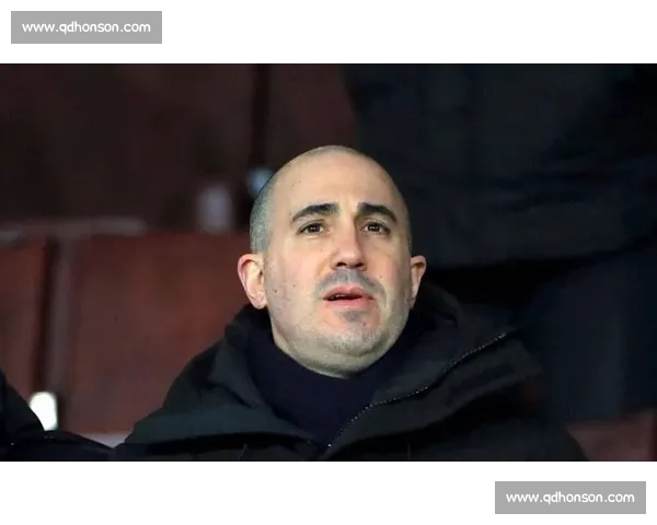 曼联 CEO 贝拉达力挺新球场计划：政府支持是区域复兴的关键引擎