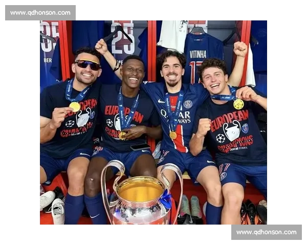 法媒预测巴黎世俱杯首发：K7 领衔青春三叉戟，登贝莱替补待命