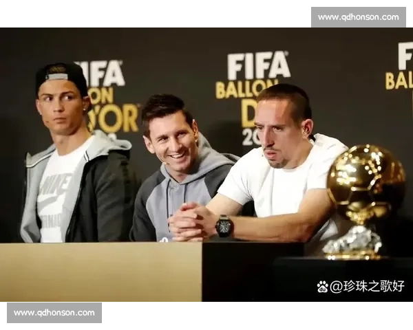 纳斯里：亚马尔天赋更胜一筹，登贝莱赛季表现更配金球奖