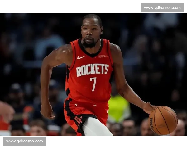 杜兰特与萌娃石头剪子布两连胜，暖心互动萌翻全场